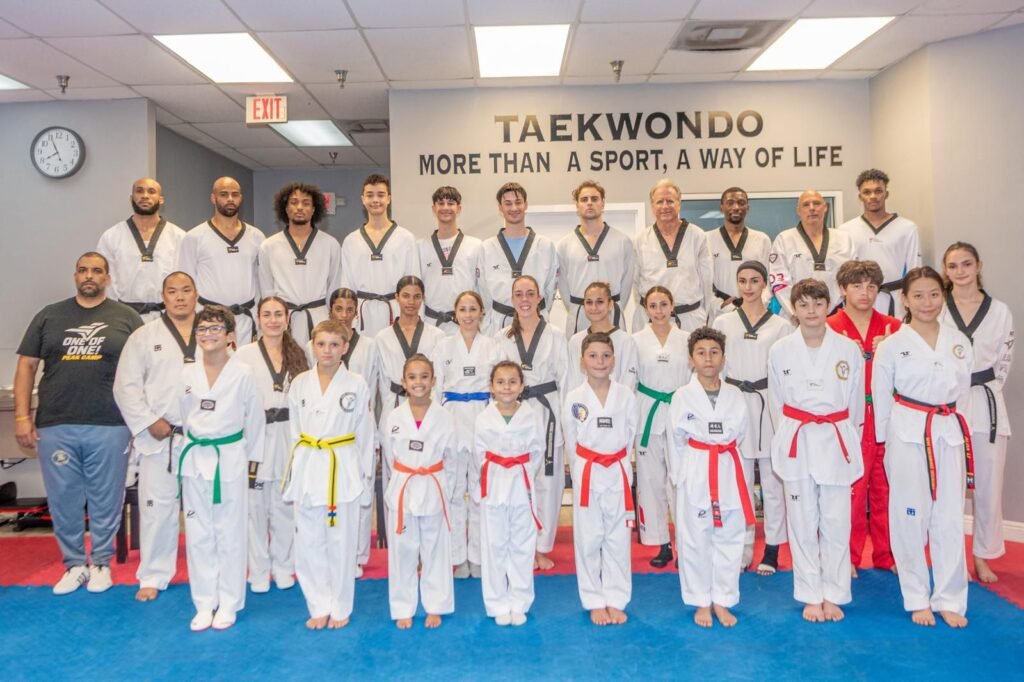 Group training at Siyah Taekwondo Academy
